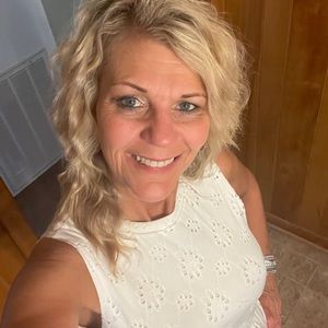 Meet your Posher, Beverly